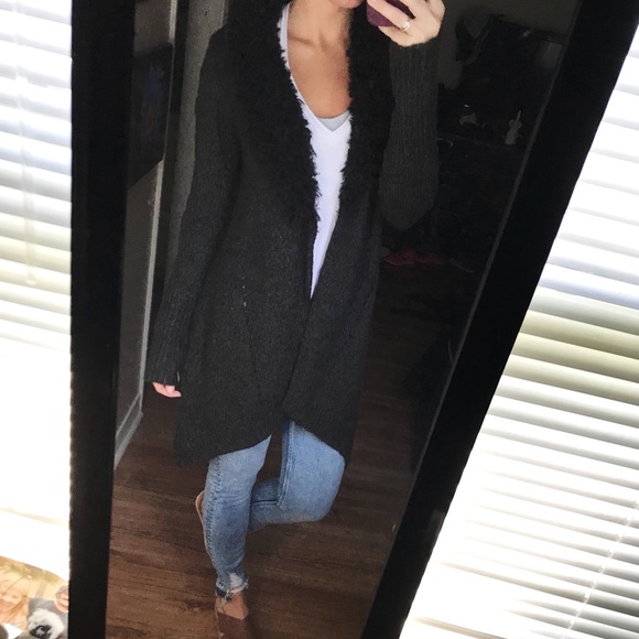 89th & Madison Sweaters - Long grey knit cardigan
